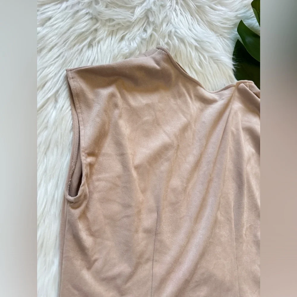 Drew Faux Suede Top - Picture 5 of 6